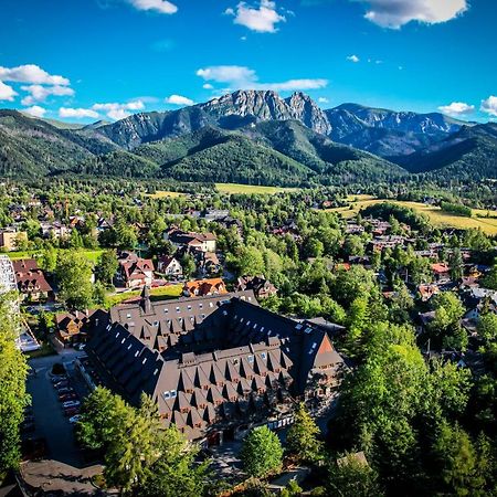 Aries Hotel & Spa Zakopane Exterior photo Aerial view of Breckenridge